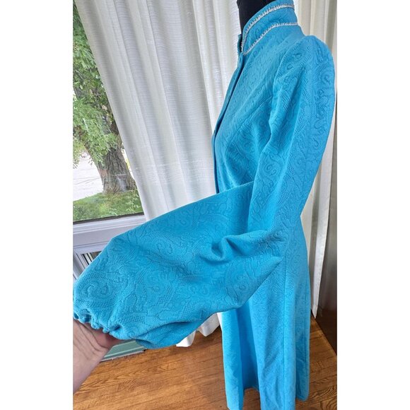 Vintage 1960s dress, turquoise blue, coat-style maxi duster, mandarin collar - Picture 4 of 10
